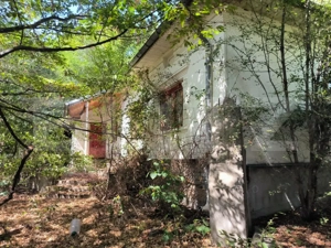 Teren 3000 mp - 1200 mp intravilan, zona Cuparu