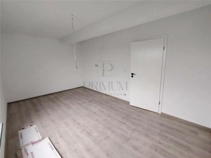 Duplex modern - despartit prin baie - 2 fronturi stradale - pompa caldura - imagine 6