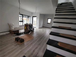 Duplex modern - despartit prin baie - 2 fronturi stradale - pompa caldura - imagine 5