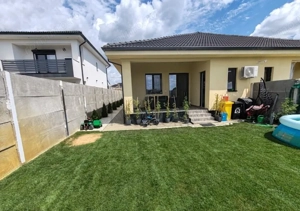 Duplex complet mobilat si utilat - toate utilitatile - bucatarie inchisa.