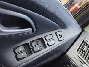 Hyundai ix35 an 2013, motor 1.6 benzină, 135 CP, euro 5, proprietar. - imagine 7