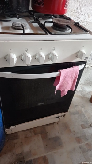 vand aragaz Zanussi 