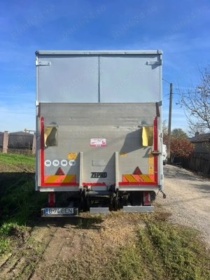 Iveco Daily 3,5t cu lift - imagine 4