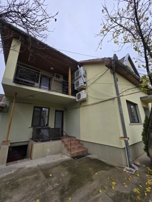 Sagului- Liviu Rebreanu- Casa 200 mp-curte si parcare