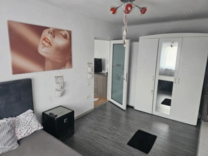 Vand apartament 3 camere  - imagine 4