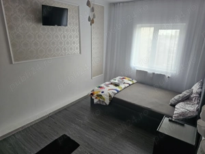 Vand apartament 3 camere  - imagine 5