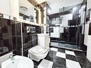 Apartament cu 3 camere, Micro 17, pretabil și pentru activități comerciale. - imagine 9