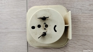 Ceas Aradora , nefuncțional, comunism  - imagine 3