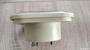 Ceas Aradora , nefuncțional, comunism  - imagine 2