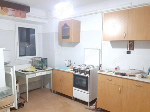 Vanzare  Apart.1 cam. cf.1 dec., et. 4 din 8 cu lift, supr.utila 37.mp., zona Bariera-Calarasilor    - imagine 11