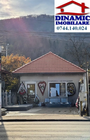Spațiu comercial de închiriat   Bulevardul 9 Mai   1000 Euro lunar