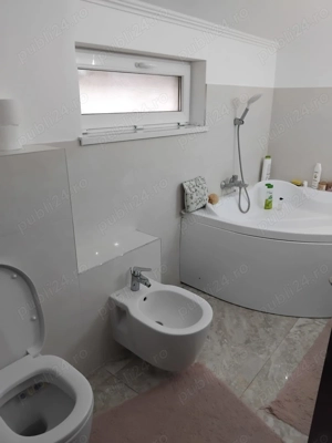 Proprietar vand casa Braitim
