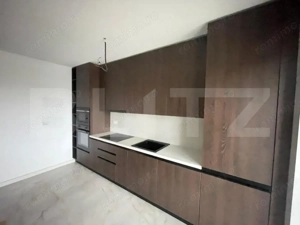 Apartament 3 camere, 93 mp, zona Rovine - imagine 3