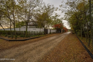 Teren intravilan de vanzare | Cartier rezidențial deosebit | Afumați - imagine 8