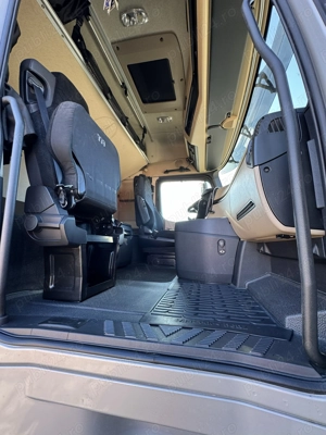 Vand Mercedes Benz Actros 1845 - imagine 9