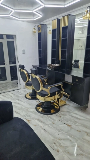 Salon închiriază posturi 