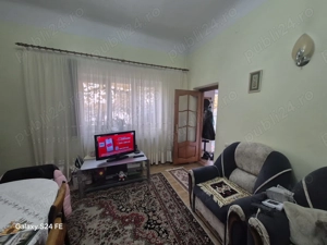  Casă de vânzare   ideală pentru locuință sau clinică! - imagine 5