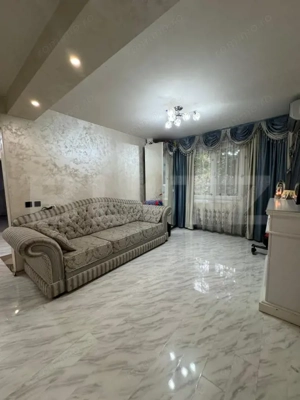 Apartament 3 camere, 69 mp - Buzoieni - Piata Rahova