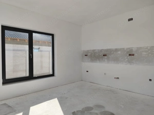 Casa noua cu fotovoltaice, parter 4 camere, Santandrei, Bihor, VANZARE - imagine 8