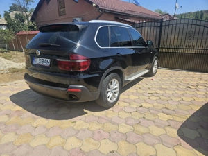 Vând Bmw X5 2010 3.0D - imagine 2