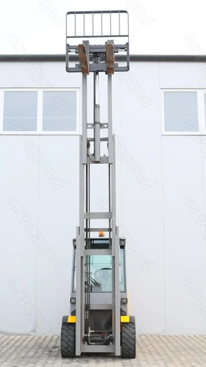 Jungheinrich DFG 430 motostivuitor Diesel, an 2020, ore 5333, catarg triplex - imagine 7