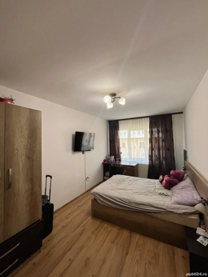 Închiriez apartament spatios [64 mp] zona Calea Moldovei,cu parcare inclusa  - imagine 5