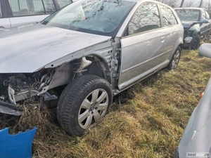 Dezmembrez Audi a 3 model 8p an 2007