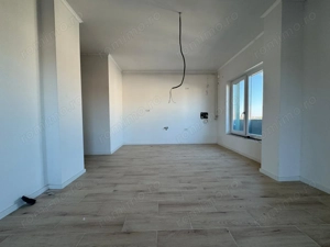 4 camere.Bloc Nou.Terasa generoasa.Luminos - imagine 2