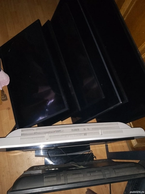 12 tv pentru piese sau reparat