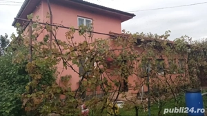 Vand casa in Talmaciu la 15 km de Sibiu - imagine 2