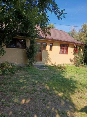 Vand casa + teren intravilan jud. Bacau