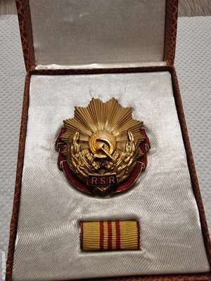 ordinul Muncii clasa a-iii-a 