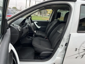 DACIA DUSTER 4X4 AN 2013 motor 1.5 dci 110 cp euro 5. - imagine 5