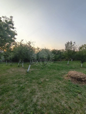 TEREN INTRAVILAN\\CORNU DE JOS