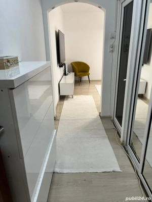 Vând apartament 2 camere km 4-5 Constanta mobilat și utilat Parter  - imagine 3