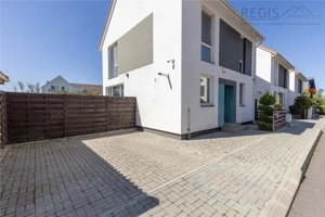 Casa 2020 + 500 mp curte de inchiriat | Brasov - imagine 6