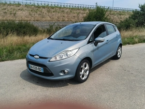 FORD FIESTA  titanium an 2010 mot 1.6 tdci 90 cp consum 5%km