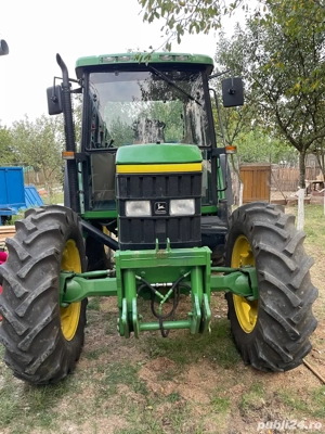 Tractor John Deere 6100