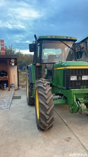 Tractor John Deere 6100 - imagine 2