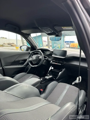 Peugeot 2008 1.2 GT line - imagine 5
