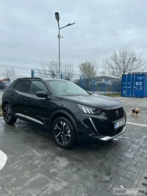 Peugeot 2008 1.2 GT line - imagine 2