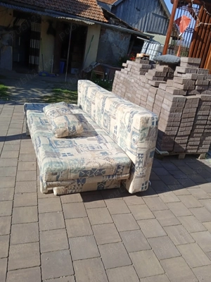 Canapea extensibila cu lada