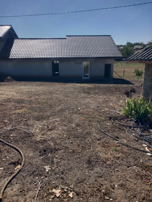 Vand casa Botoroaga, Teleorman - imagine 4