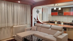 Chirie apartament 3 camere Rogerius 