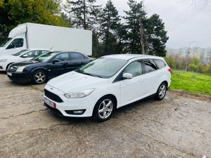 Vand Ford Focus break, 1.5 tdci, 105 cp, EURO 6, culoare alba.