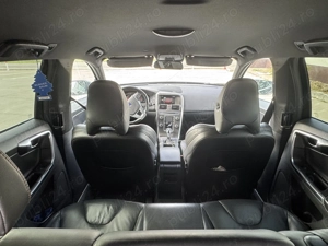 Volvo XC60, varianta SUMMUM - imagine 2