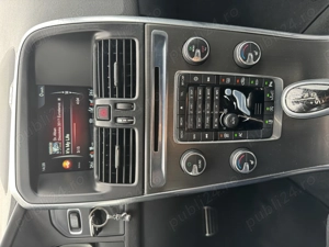 Volvo XC60, varianta SUMMUM - imagine 3