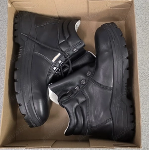 Bocanci si pantofi de protectie Lenox