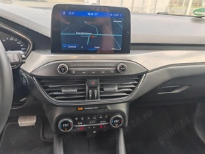 Ford Focus 1.5 automat 8 Titanium - imagine 5