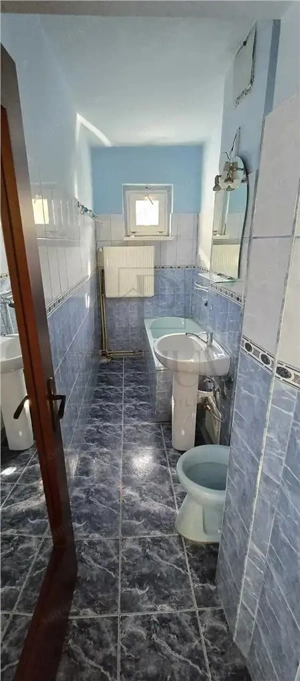 DACIA - 4 CAM - CENTRALA - ETJ.3 - BOXA - ZONA EXCELENTA - imagine 10